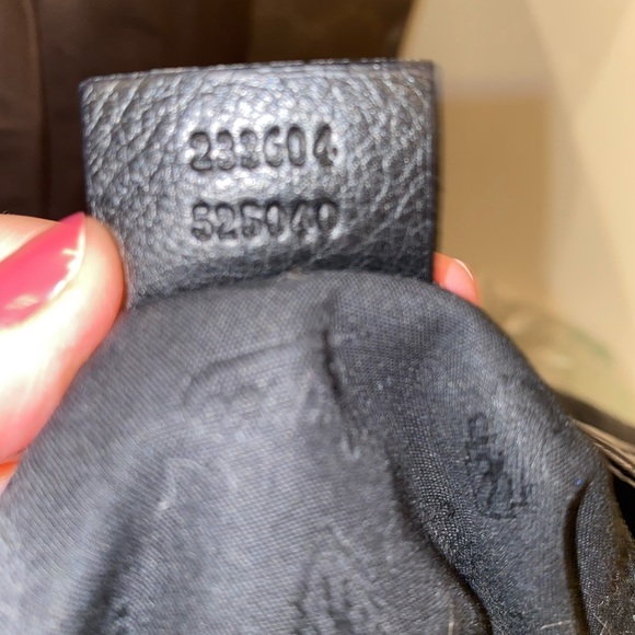 Gucci Black Leather Guccissma Hobo Bag - Picture 12 of 16